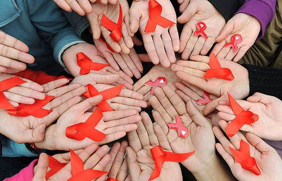 Cáritas pide políticas de prevención del VIH específicas para jóvenes