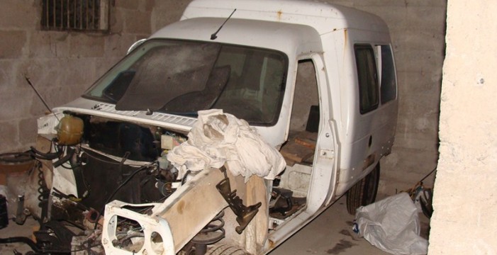 Desmantelan en Icod un taller que operaba con coches robados