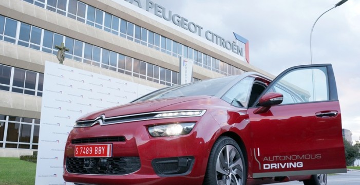El vehículo autónomo de PSA Peugeot Citroën recorre el trayecto Vigo-Madrid