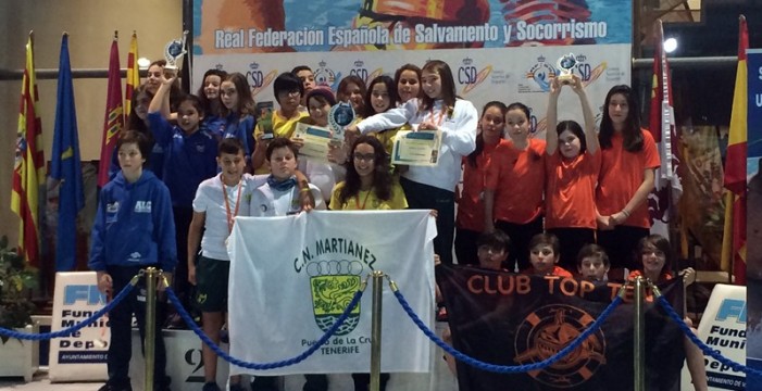 El Martiánez, un campeón de España infantil sin piscina